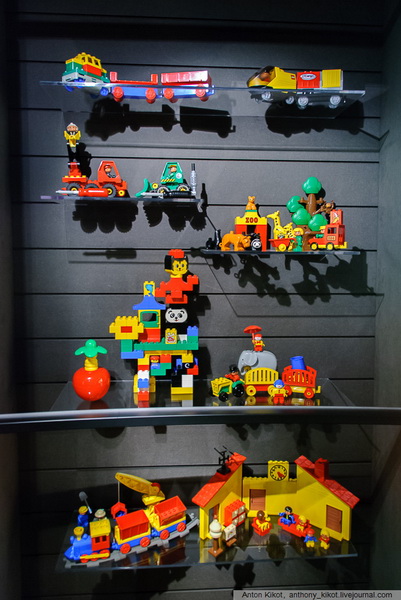 Музей LEGO – история "кубиков с пупырышками" - ФОТОСЕССИЯ