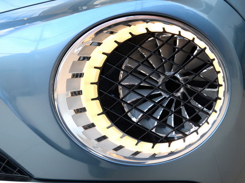 Новое имя для внедорожника Bentley нашли на Канарских островах - ФОТО