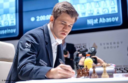 9-й день международного шахматного турнира "Shamkir Chess 2014" - ФОТО