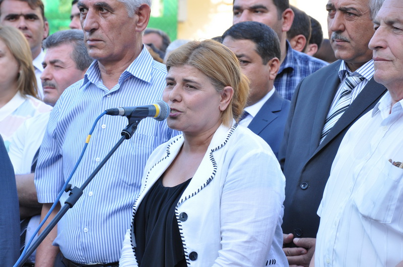 Sumqayıtda nümunəvi məhəllə açıldı - FOTO