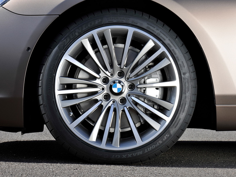 BMW показала в Женеве 4 премьеры - ФОТОСЕССИЯ