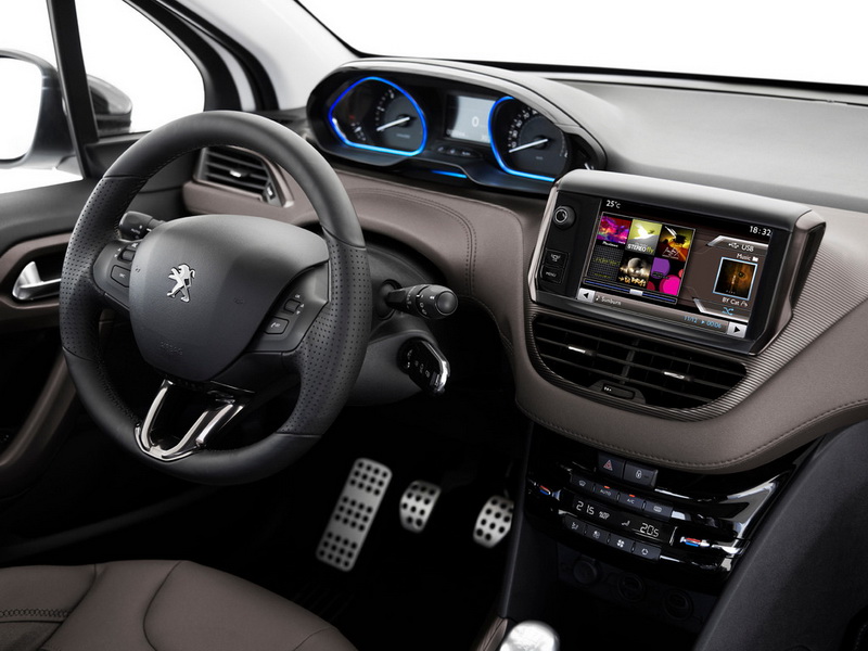 Peugeot рассекретил новый кроссовер 2008 - ФОТО