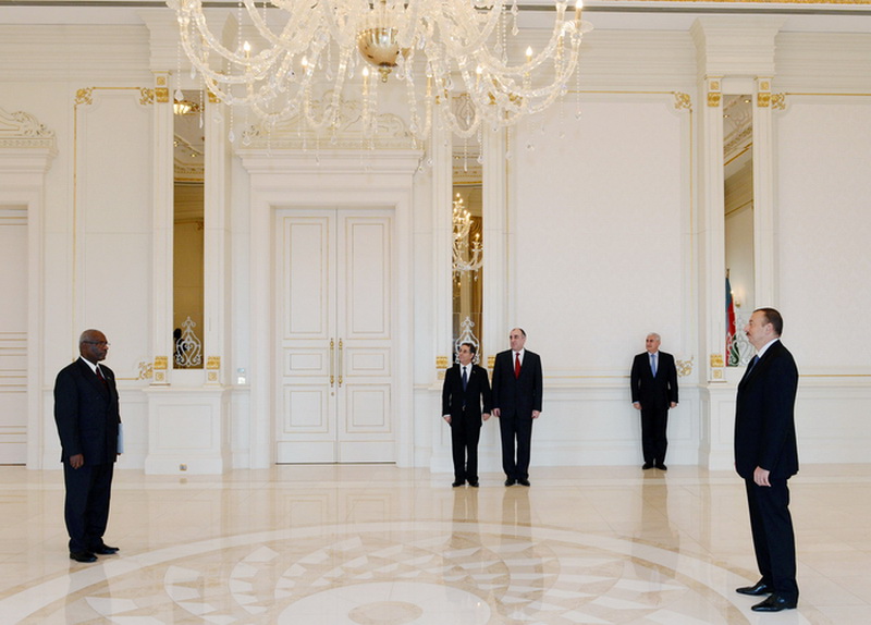 Президент Азербайджана принял верительные грамоты новоназначенных послов ряда стран - ОБНОВЛЕНО - ФОТО