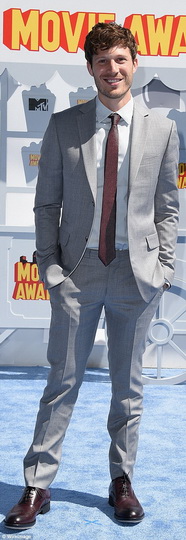 Вот на кого смотрели все на MTV Awards: откровенное мини ДжейЛо и потрясающая Скарлетт - ФОТО