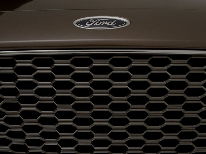 Ford окунул в роскошь семейство Mondeo - ФОТО