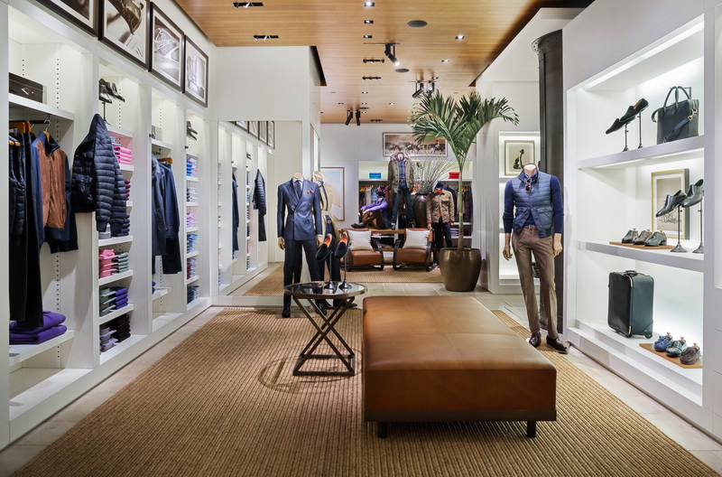 Ralph Lauren открыл первый магазин в Баку - ФОТО