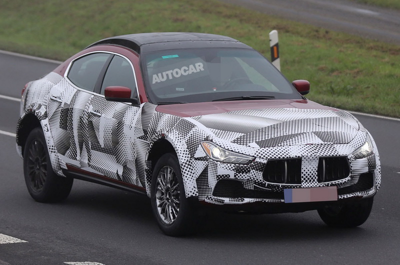 Alfa Romeo приступила к тестам своего первого кроссовера - ФОТО