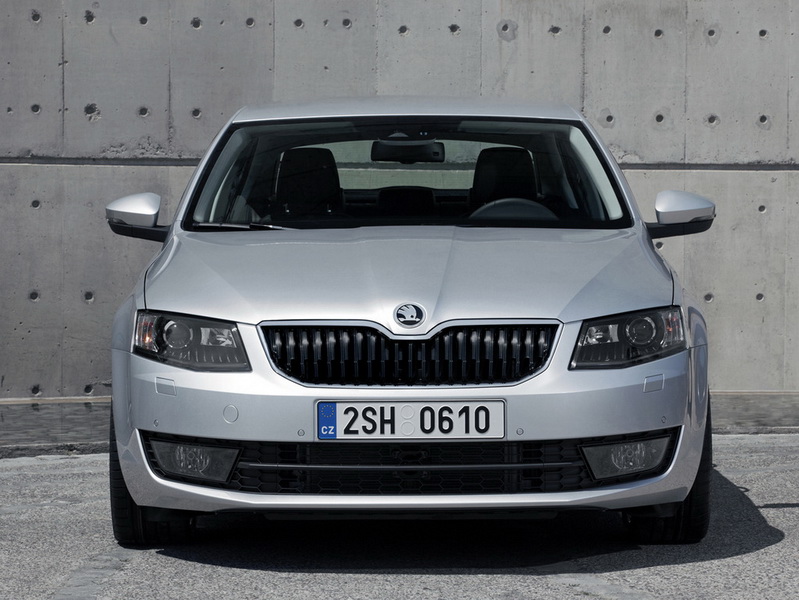 Skoda покажет новый универсал Octavia в Женеве - ФОТО
