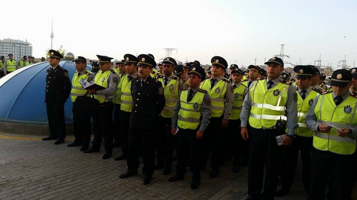 Yol polisinin xarici vətəndaşla ünsiyyətində problem olmayacaq – FOTO