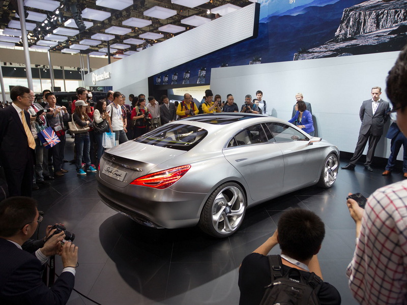 Mercedes CSC запустят в производство в 2013 году и назовут CLA - ФОТО