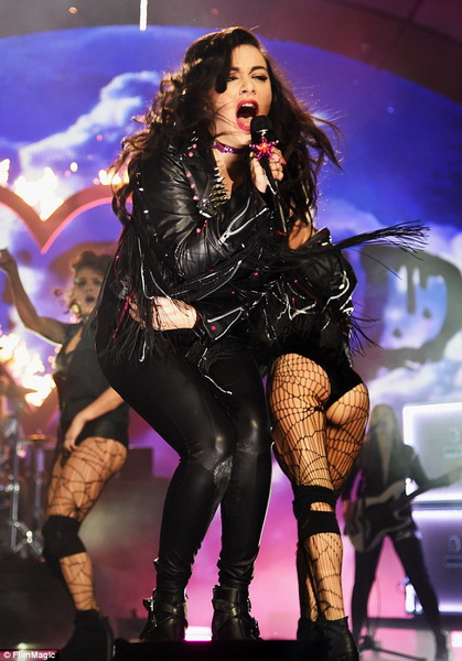 MTV вручил премии лучшим музыкантам - ФОТО