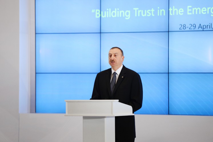Президент Ильхам Алиев: "Азербайджан - единственный новый источник газа для Европы"
 - ОБНОВЛЕНО - ФОТО