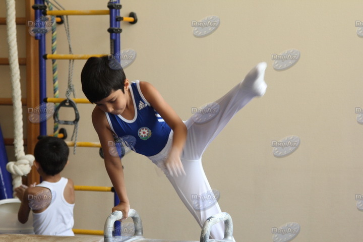 Будущие победители. Один день в Бакинской школе гимнастики - РЕПОРТАЖ - ФОТО