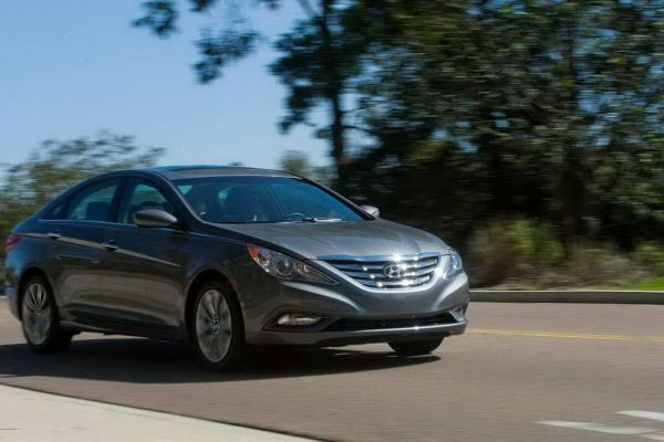Hyundai Sonata 2013: обновления популярного седана - ФОТОСЕССИЯ
