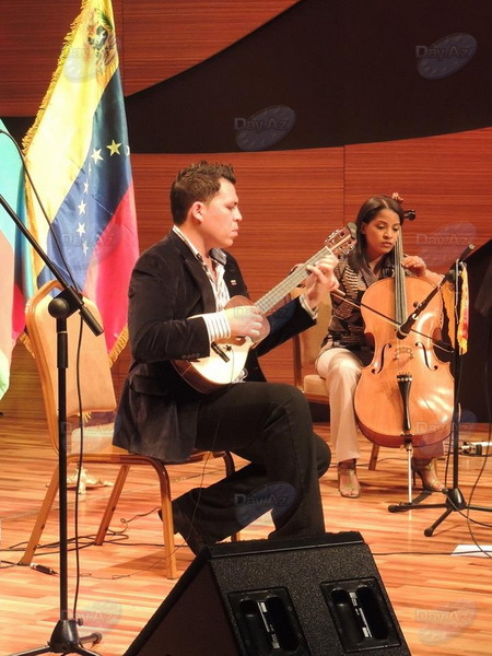 Латиноамериканские ритмы на сцене Международного центра мугама – РЕПОРТАЖ – ФОТО