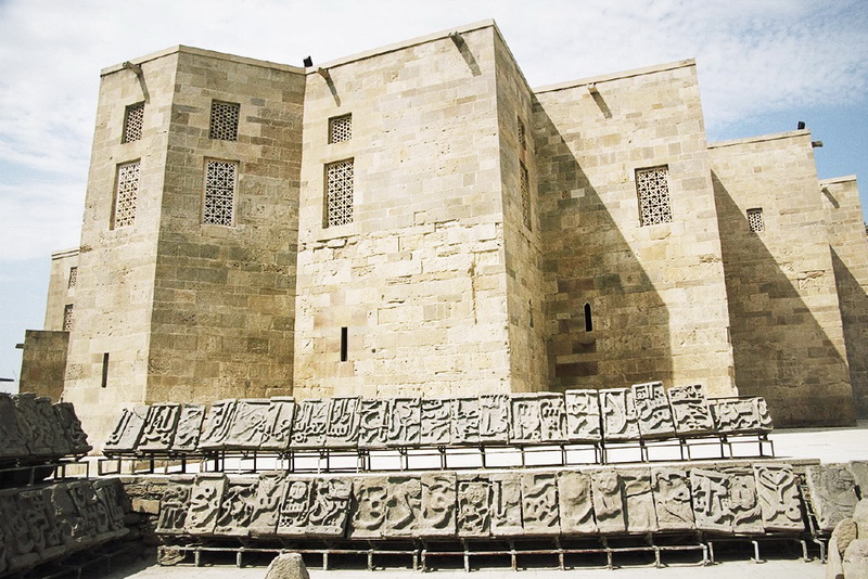 "Сноб" о Баку будущего: 7 новых чудес Азербайджана - ФОТО