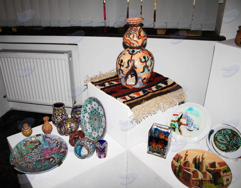 Пестрый реализм: "Цветные размышления" в Союзе художников – РЕПОРТАЖ - ФОТО