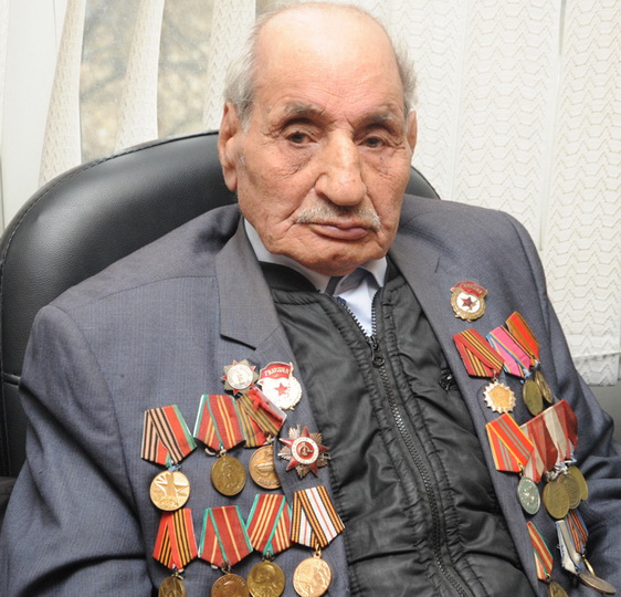 Арастун Мехтиев: Праздник Дня Победы наполнен особым смыслом для Азербайджана - ОБНОВЛЕНО - ФОТО