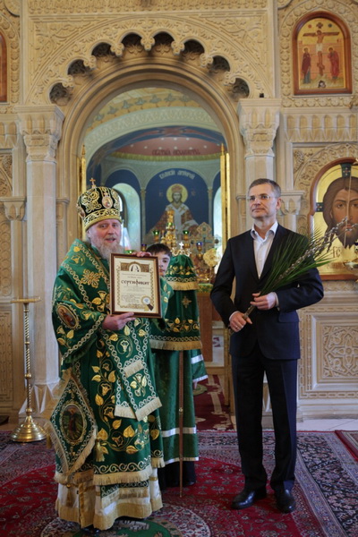 ФК "УРАЛСИБ" преподнесла в дар кафедральному собору Святых Жен-Мироносиц города Баку 12 колоколов - ФОТО