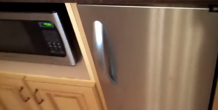 Мужчина сделал шикарный ремонт, и вот чем все закончилось - ФОТО