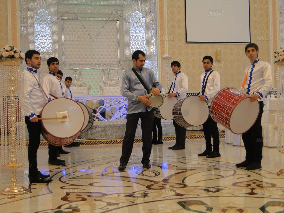 Rövşən Cabbarov: "Bu ad altında mən ritmimi yaşadıram" - FOTO