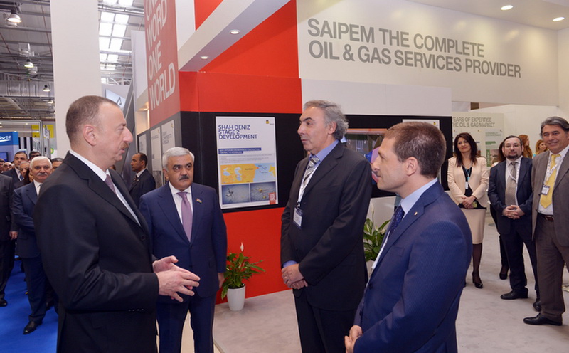 Президент Ильхам Алиев: "Нефтегазовый сектор Азербайджана из года в год расширяет свои возможности" - ОБНОВЛЕНО - ФОТО