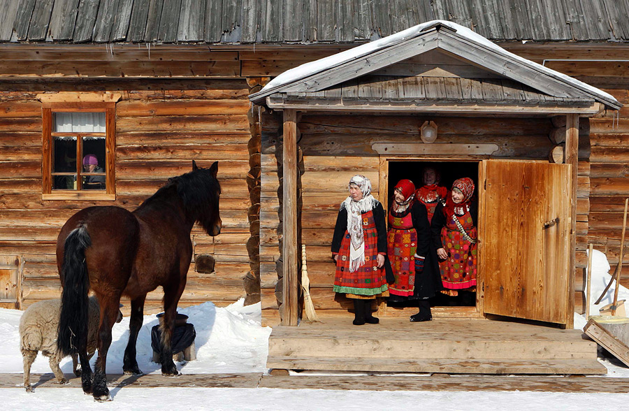 Как выглядит деревня Бураново российских участниц "Евровидения 2012" - ФОТОРЕПОРТАЖ