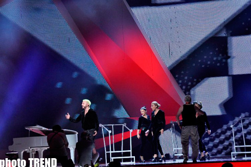 Грузинский участник "Евровидения" представил уникальное шоу на сцене "Baku Crystal Hall" - ФОТО