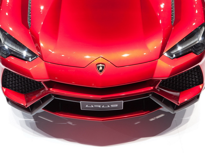 Кроссовер Lamborghini может оказаться неожиданно доступным - ФОТО