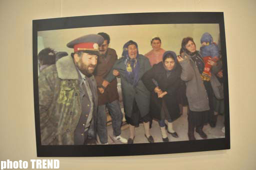 В Баку представлены работы французского фотографа о Ходжалинской трагедии - ОБНОВЛЕНО - ФОТО