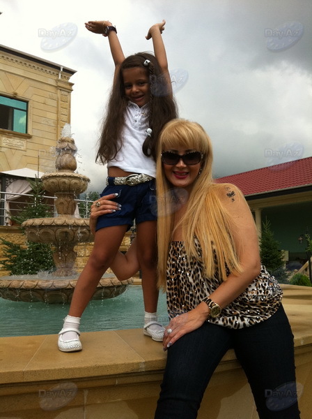 Малейка Асадова сделала семилетней дочери шикарный подарок - ФОТО