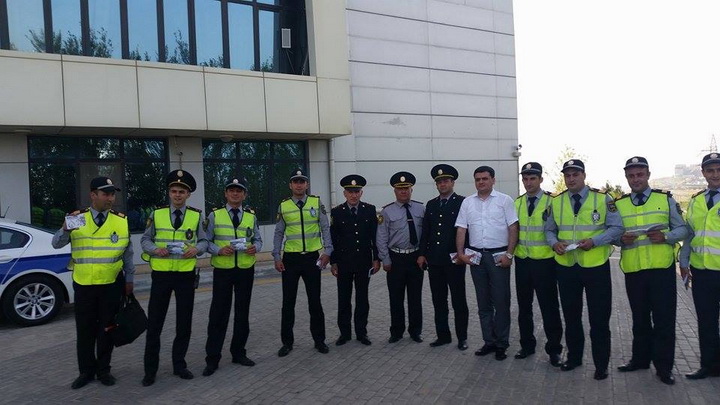 Yol polisinin xarici vətəndaşla ünsiyyətində problem olmayacaq – FOTO