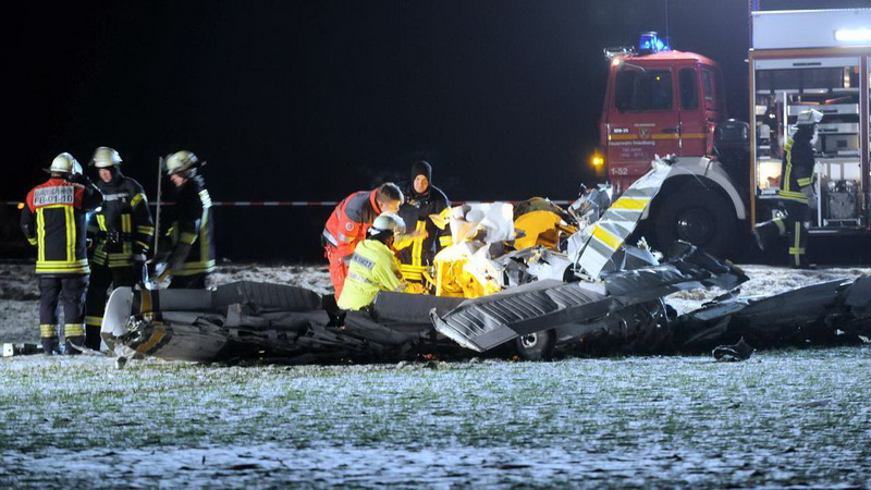 В Германии столкнулись два самолета: среди жертв дети - ОБНОВЛЕНО - ФОТО