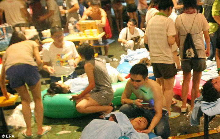 Мощный взрыв на Тайване: пострадали более 500 человек - ОБНОВЛЕНО - ФОТО - ВИДЕО