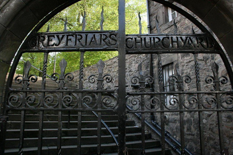 10 самых знаменитых кладбищ в мире - ФОТОСЕССИЯ