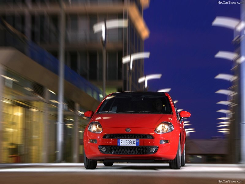 Цена и качество: Новый обновленный Fiat Punto 2012 - ФОТОСЕССИЯ