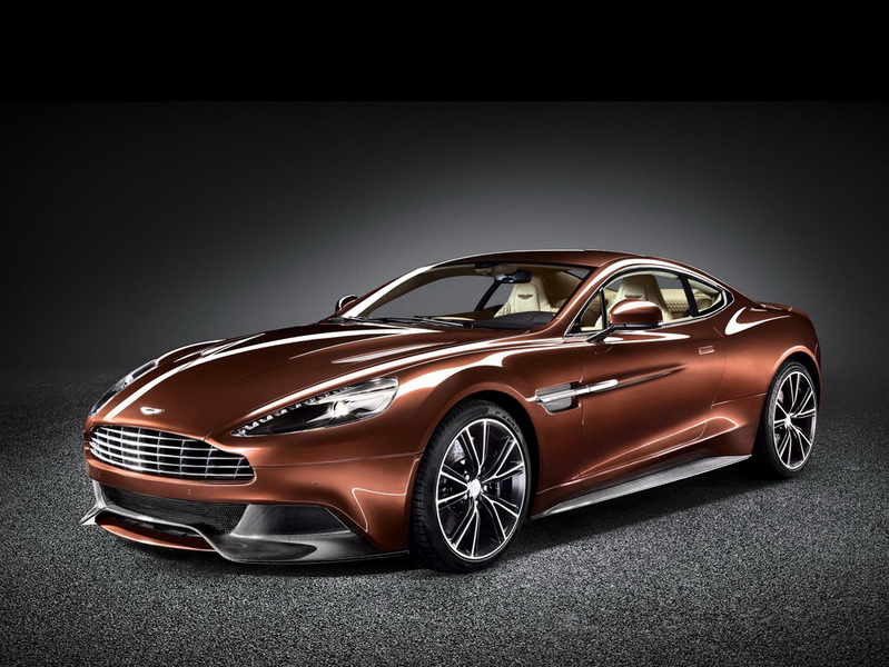 В США дебютирует Aston Martin Vanquish - ФОТО