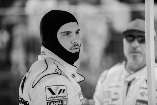 В гонках "V1 Challenge Azerbaijan" примут участие 14 пилотов из 12 стран - ФОТО