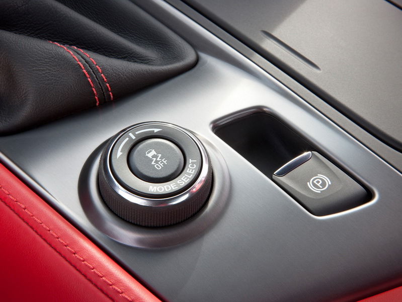 В Детройте представлен новый Chevrolet Corvette - ФОТОСЕССИЯ