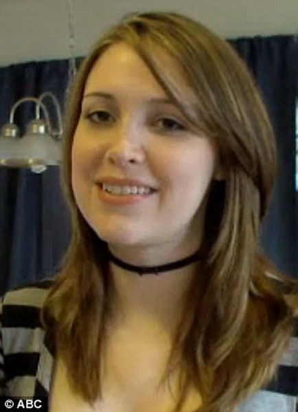 Женщина потратила $25 000, чтобы стать Дженнифер Лоуренс - ФОТО