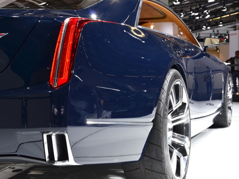 Концепт Cadillac Elmiraj превратят в седан - ФОТО