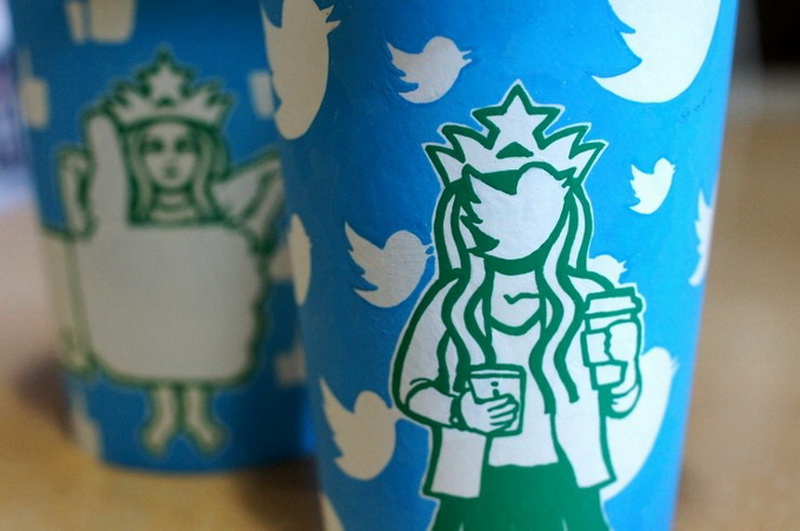 "Картинная галерея" Day.Az: Искусство из стаканчиков Starbucks - ФОТО