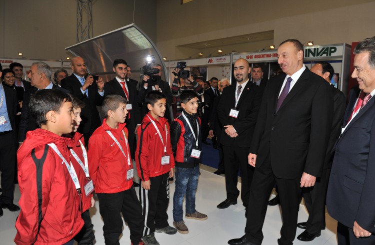 Президент Ильхам Алиев принял участие в открытии выставки "Bakutel-2014" - ОБНОВЛЕНО - ФОТО