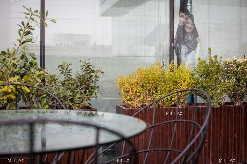 Yeni ailə həyatı qurmuş aktyor həyat yoldaşı ilə - FOTO