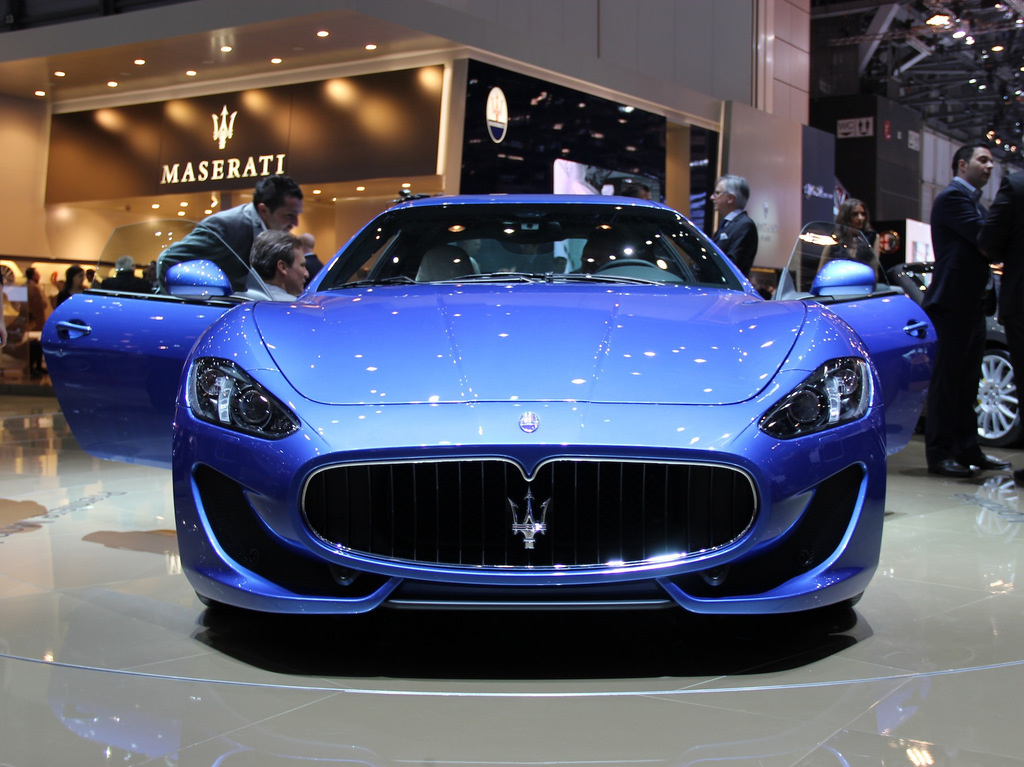 Maserati GranTurismo Sport 2013 представлена в Швейцарии - ФОТОСЕССИЯ