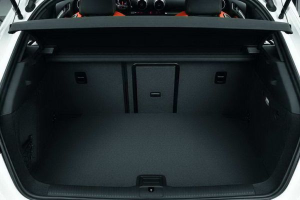 Audi A3 2013: умный автомобиль со спортивным характером - ФОТОСЕССИЯ