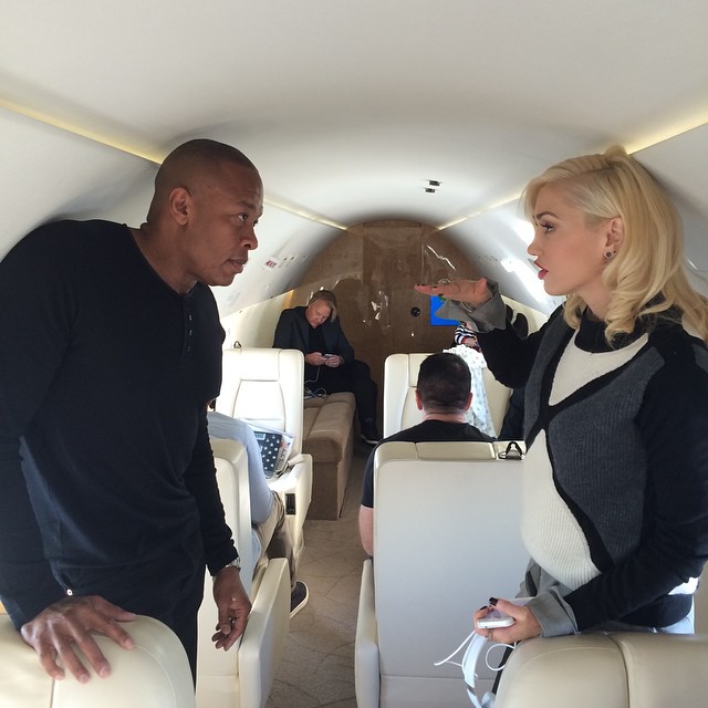 Apple представила два iPhone6, платежную систему и часы - ОБНОВЛЕНО - ФОТО - ВИДЕО