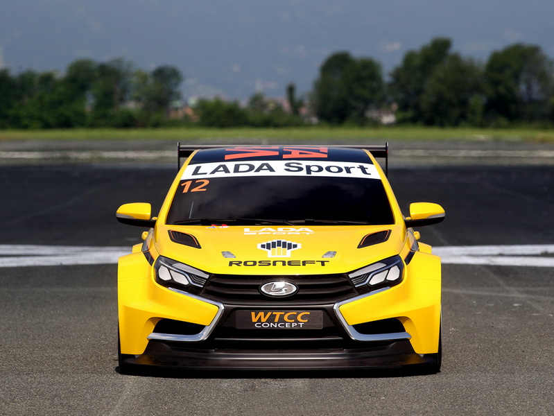 Гоночная Lada Vesta WTCC выйдет на трек в 2015 году - ФОТО