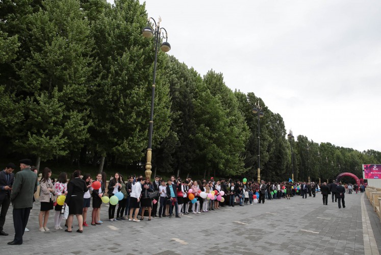 Факел Евроигр доставлен в Евлах - ФОТО - ВИДЕО