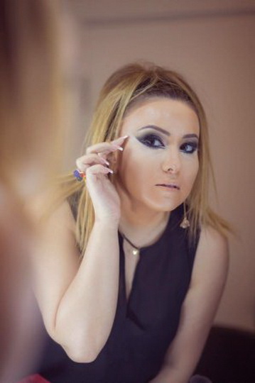 Vüsalə hicab bağladı - FOTO
